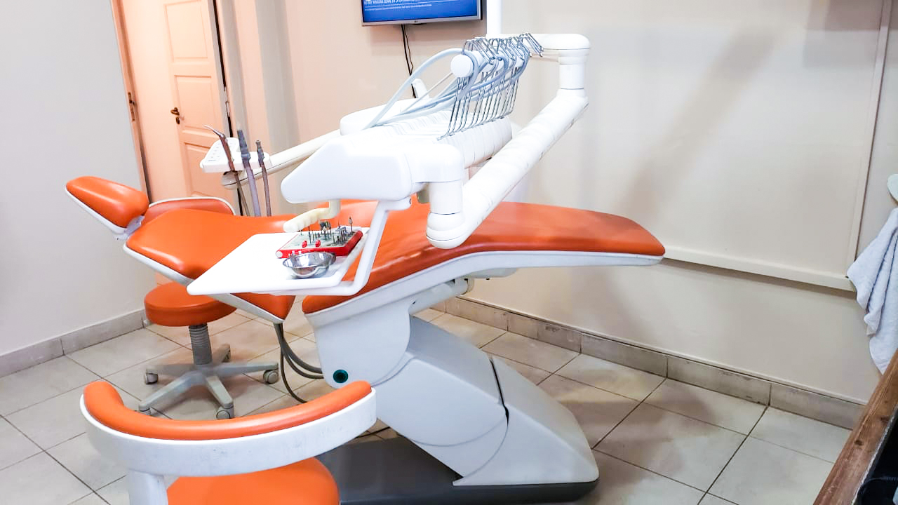 Dra. M. del Carmen Renzulli - Consultorios Odontológicos Santa Fe