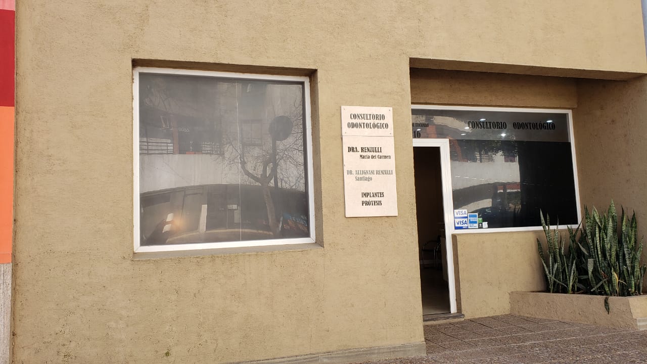 Dra. M. del Carmen Renzulli - Consultorios Odontológicos San Justo